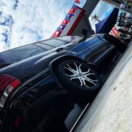 gallery_toyota_lancru_5-min