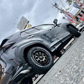 gallery_toyota_yariscross_4-min