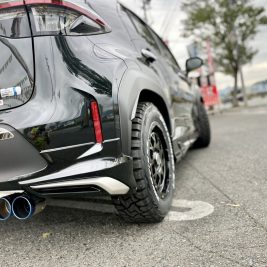 gallery_toyota_yariscross_5-min