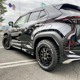 gallery_toyota_yariscross_6-min
