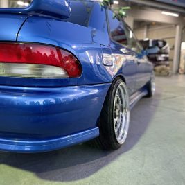 スバル　インプレッサ　WRX　STI　GC8