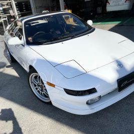 トヨタ　MR2