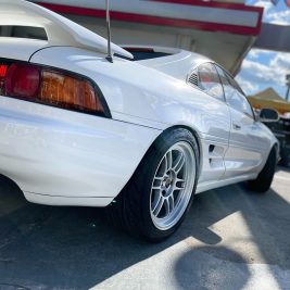 トヨタ　MR2