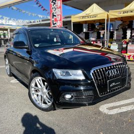 アウディ　Q5