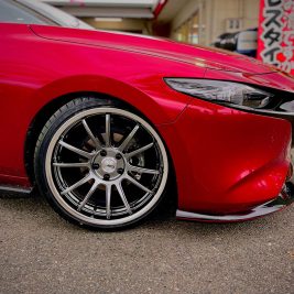 MAZDA　マツダ3